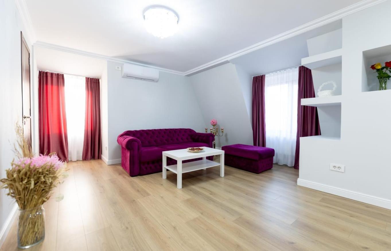 Mihai Palace Buftea Экстерьер фото